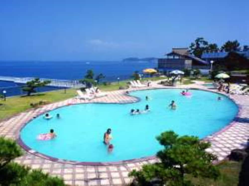Shirahama Key Terrace Hotel Seamore Exteriör bild